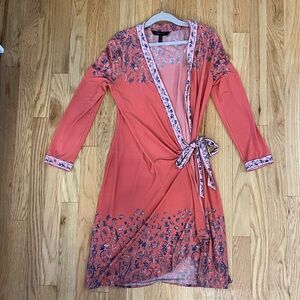 BCBG Max Azira Floral Coral Wrap Dress Size XXS